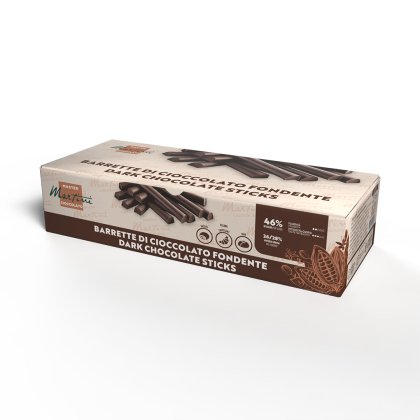Cutie dreptunghiulară cu batoane de ciocolată neagră Master Martini, cacao 46%, ambalaj bej și maro.