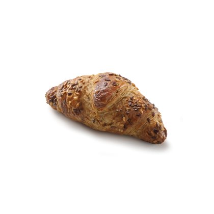 Croissant auriu multicereale cu semințe mixte, pe fundal alb.