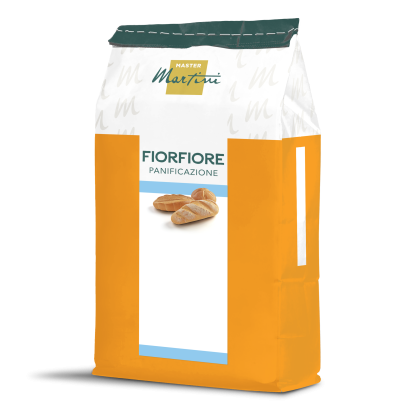 Sac portocaliu-alb de făină Master Martini Fiorfiore Panificazione cu chifle pe etichetă.